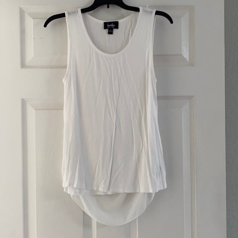 Cute flowy back, really comfortable! Like new